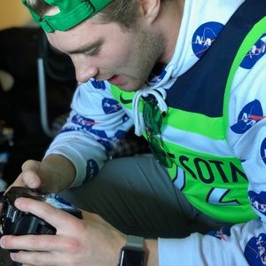 Meet your Posher, Brady